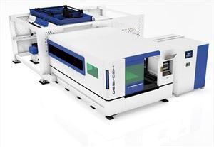 Mașină de tăiat cu laser din fibră metalică CNC de 4kw industrială 1530 Preț cu masă de schimb automat și capac închis